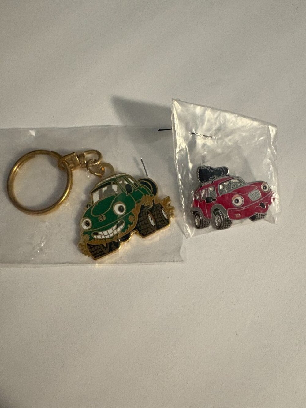 Vintage 1996 Chevron "Freddy 4-Weeler" Keychain and Pin. New